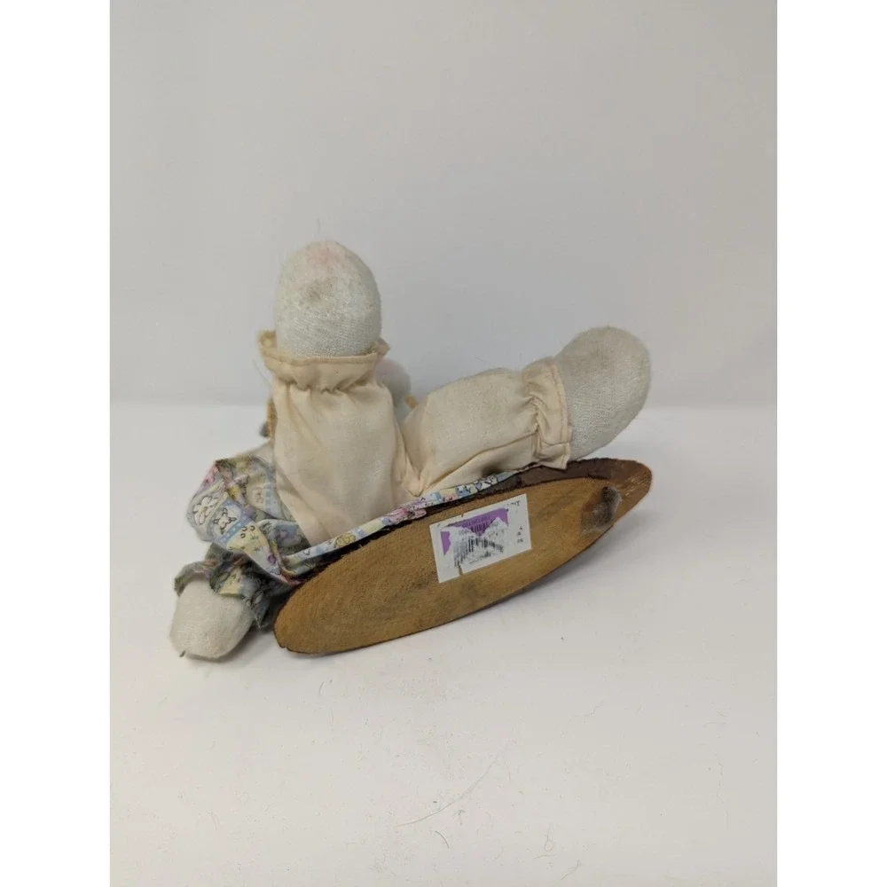 Bunny‎ Sittig On Wood